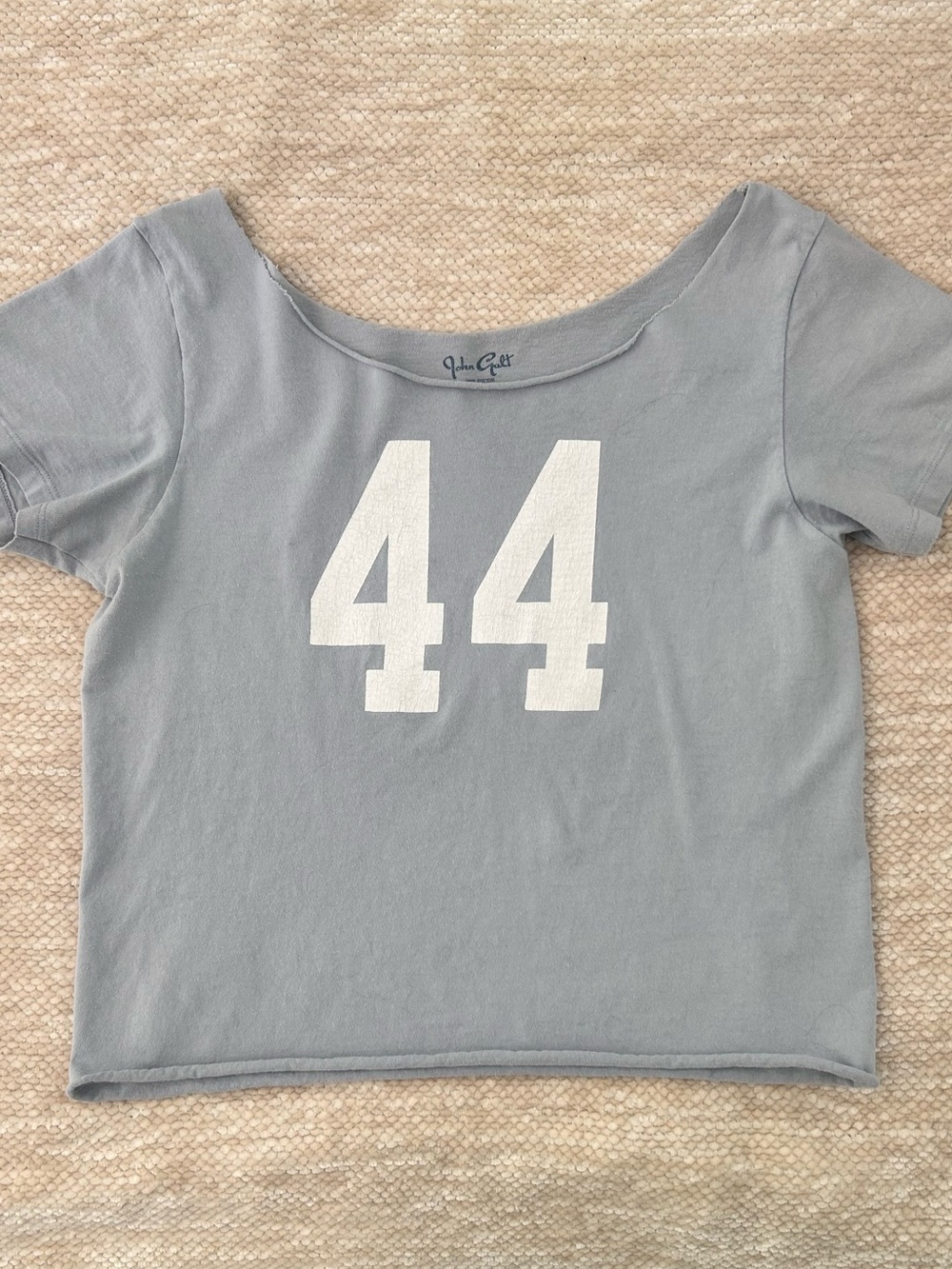 Brandy Melville robyn 44 off shoulder tee
